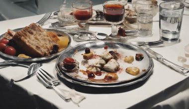 recognizing overeating warning signs