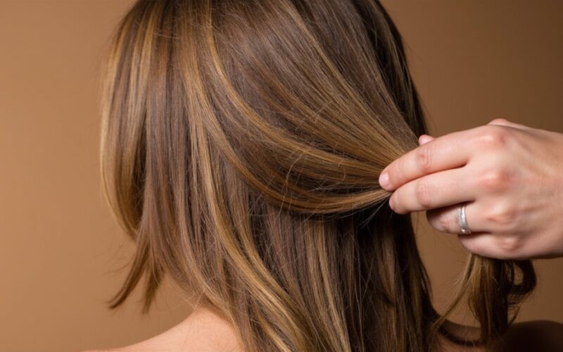 hair remedy with coffee and milk