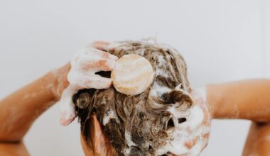 wash hair correctly scrub scalp