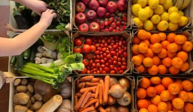 keep potatoes away from apples