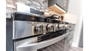 cabinet space beneath oven