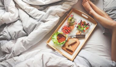 eat protein rich snack before bed