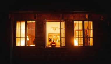 lacks layered warm lighting