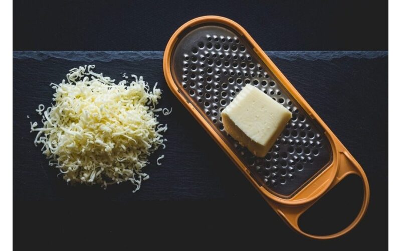 make grating cleanup effortless