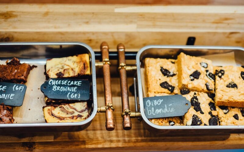 parchment paper or aluminum foil