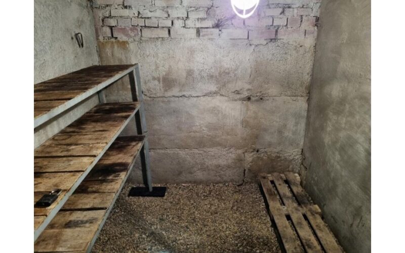 perform three simple actions