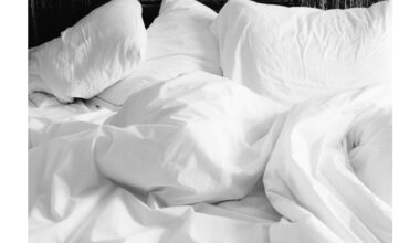 quick sweaty pillow cleaning