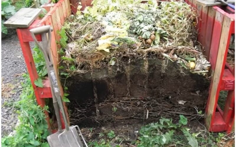 stirred winter compost method