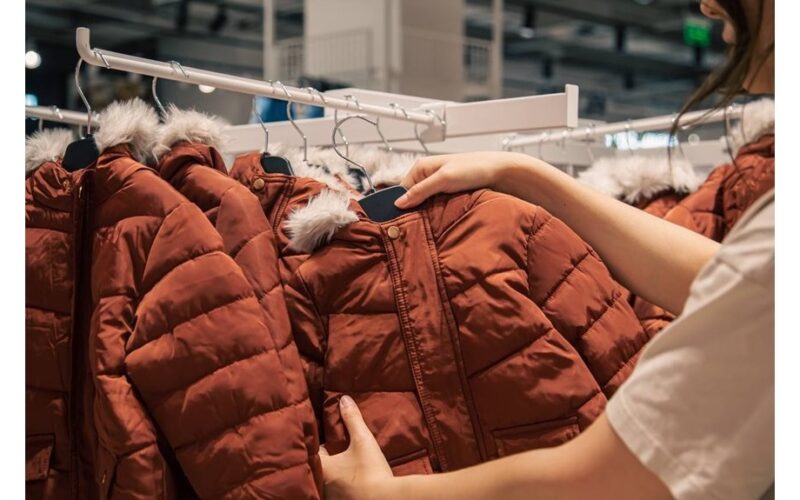 wash jacket by hand quickly