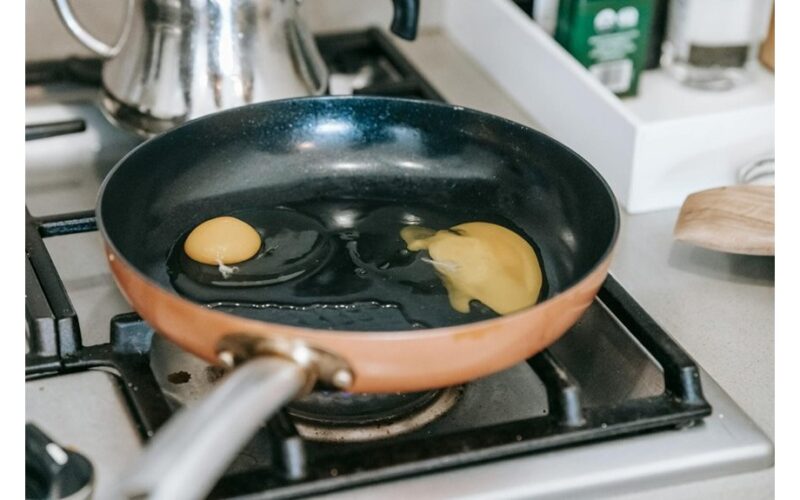 avoid scratched pans everyone