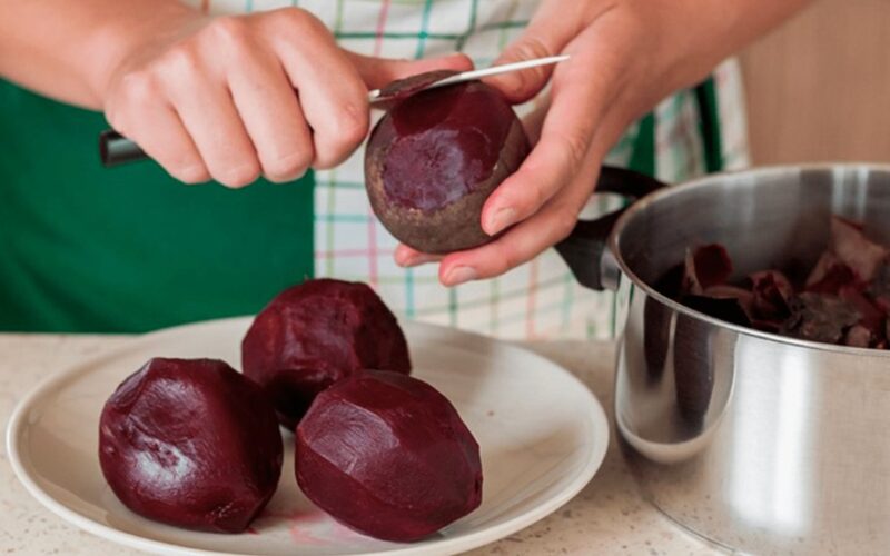 beet water houseplant fertilizer