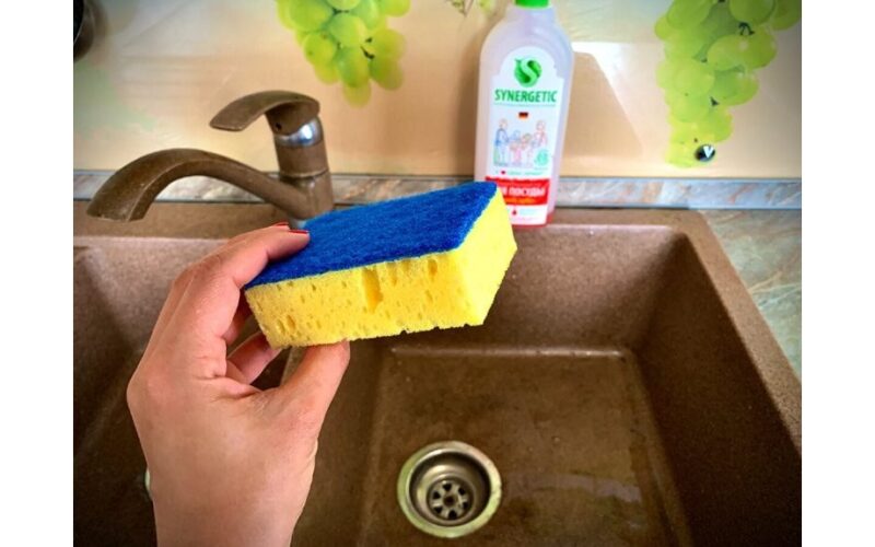daily sponge odor eliminated