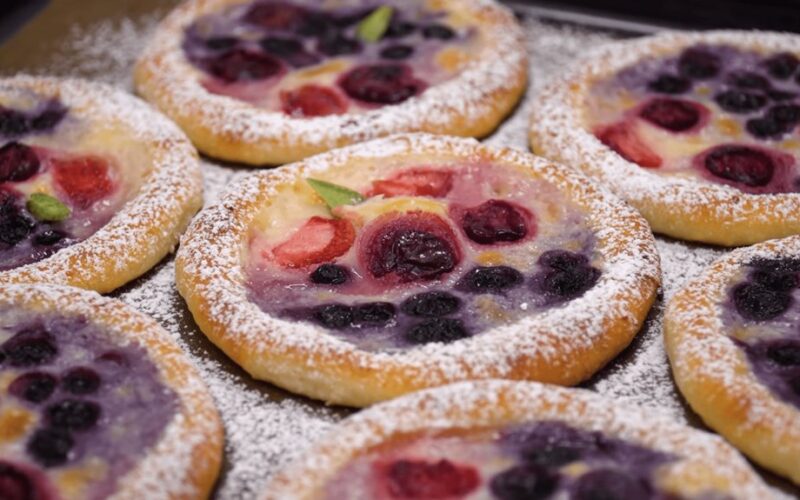 delicate kuma vatrushka recipe