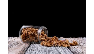 drying nuts prevents mold