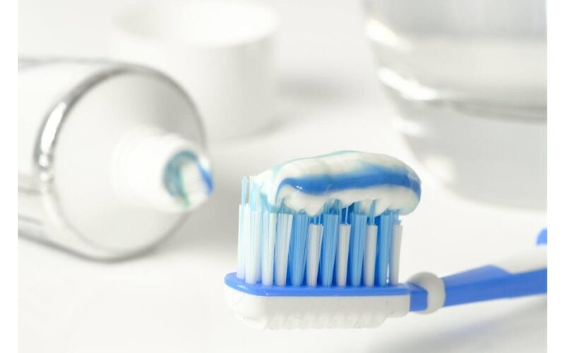 freeze toothpaste to deodorize
