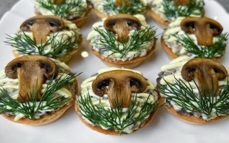 garlic cheesy mushroom appetizer bites