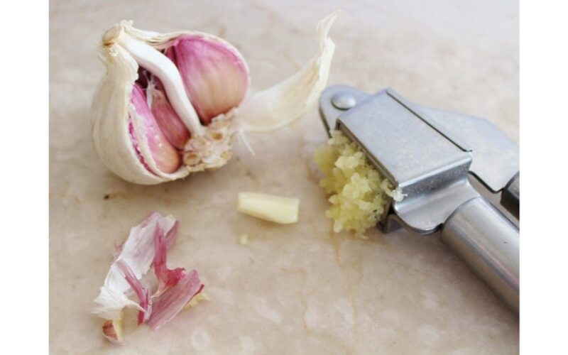 garlic press misuse revealed