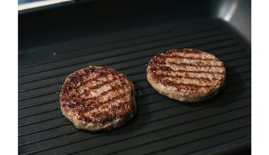juicy minced cutlets in jars