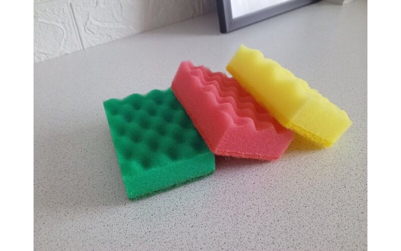 one minute disinfecting kills bacteria