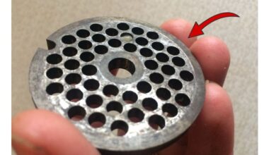 Pašliftas mėsmalės peilis namuose