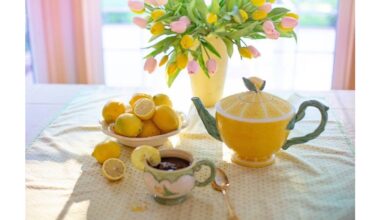 store cut lemon face down