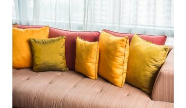 vinegar refreshes greasy bedding