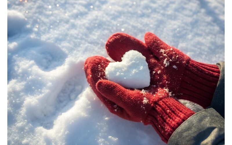 waterproof gloves using toothpaste