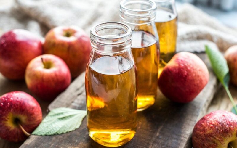 when vinegar causes harm