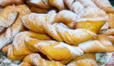 crispy fluffy traditional khvorost