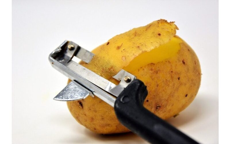 neišmesk bulvių lupenų