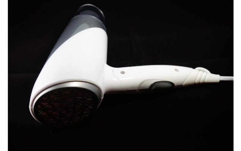 džiovinimas plaukų džiovintuvas dulkių valymo metodas