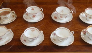 aštuonios puodeliai arbatos