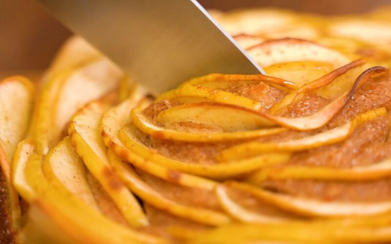 flourless sweet apple cake