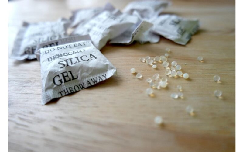 radau keistus batų dėžės paketus