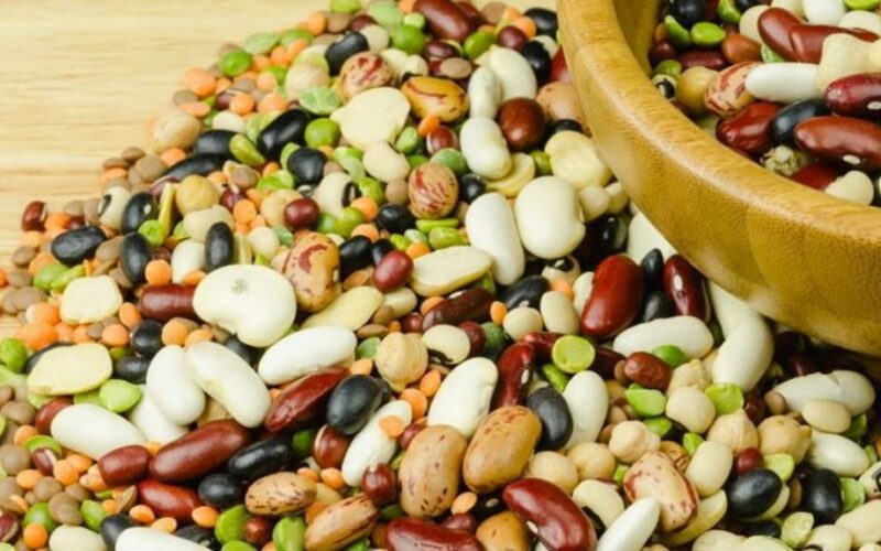 aš verdinu pupeles nesmirkydamas