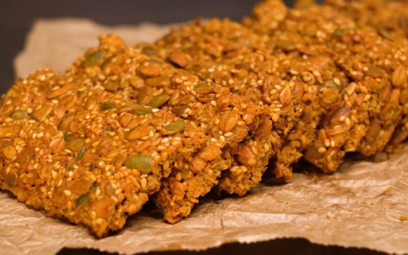 irresistible homemade honey crackers