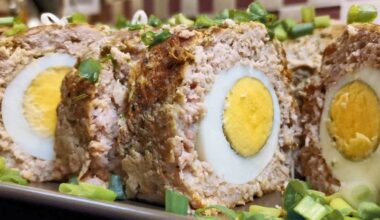 minced meat paper wrapped rolls