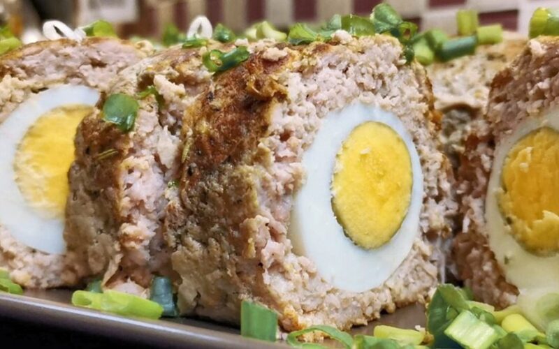 minced meat paper wrapped rolls