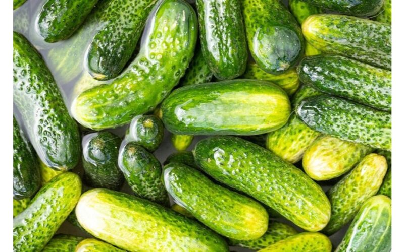 trys lašai per dešimt litrų