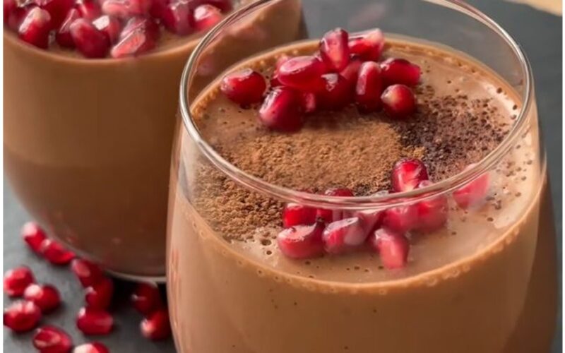 šokoladinis desertas Valentino dienai