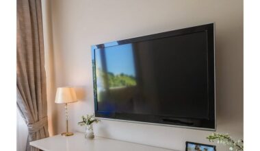 Valykite televizorių ir monitorių ekranus