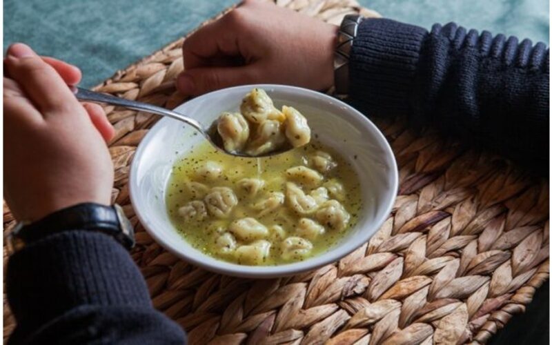 koldūnų sriuba vinguriu