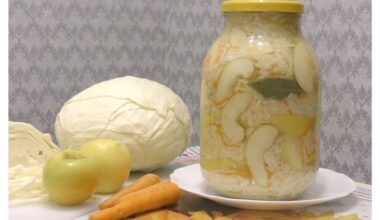 fermentuotos kopūstų su rafinuotu aromatu