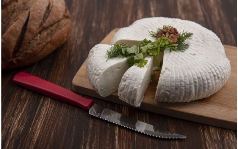 namuose gamintas adygų sūris receptas