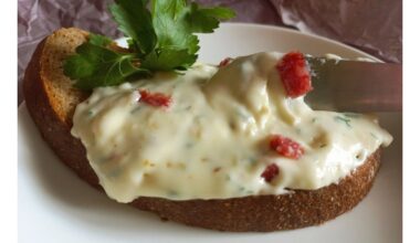 namų gamybos perdirbtas sūris