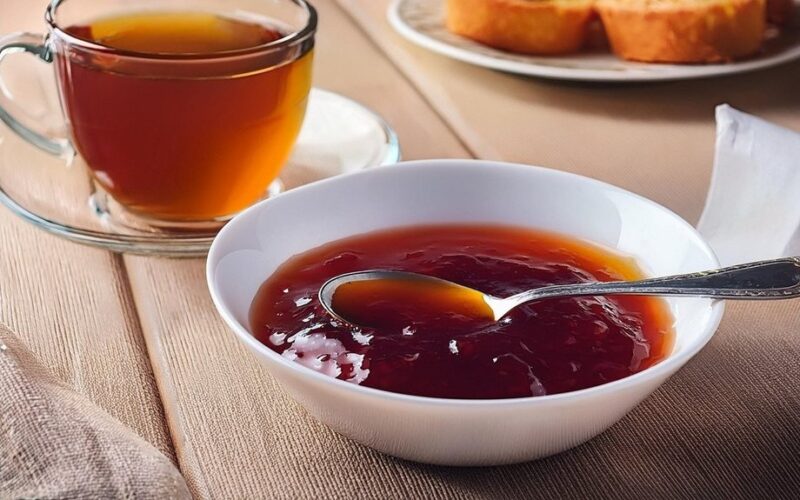 uogienė tampa tirštesnė ir aromatingesnė