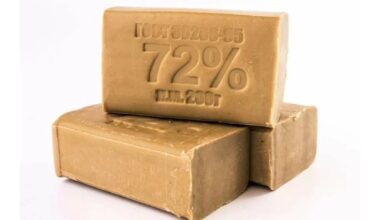 Skalbimo muilas išsprendžia daug namų ūkio problemų