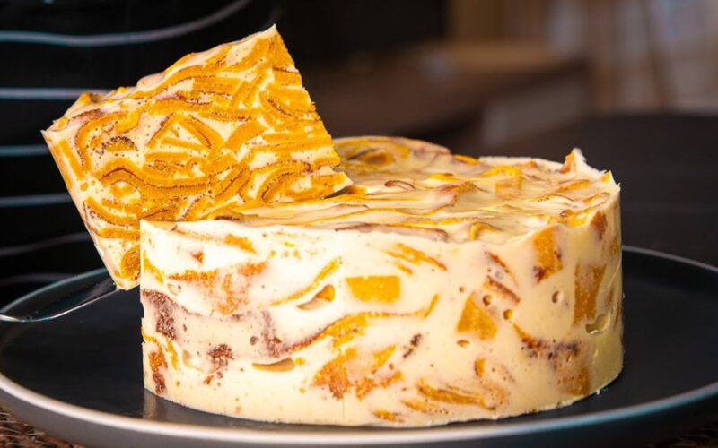 be kepamas minkštas moliūgų pyragas