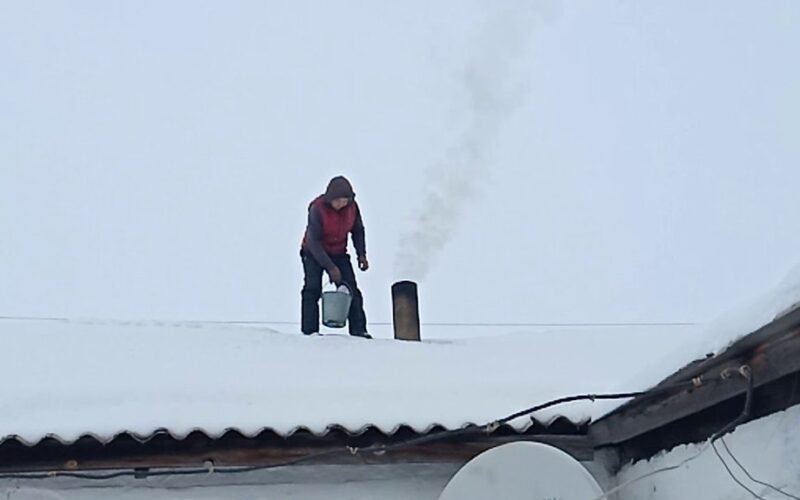 viena tabletė valo kaminą