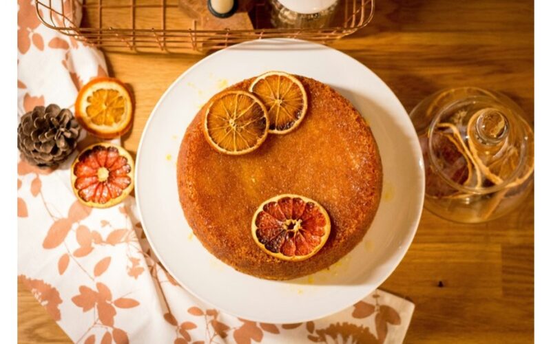 apelsinų rozmarinų alyvuogių aliejaus pyragas